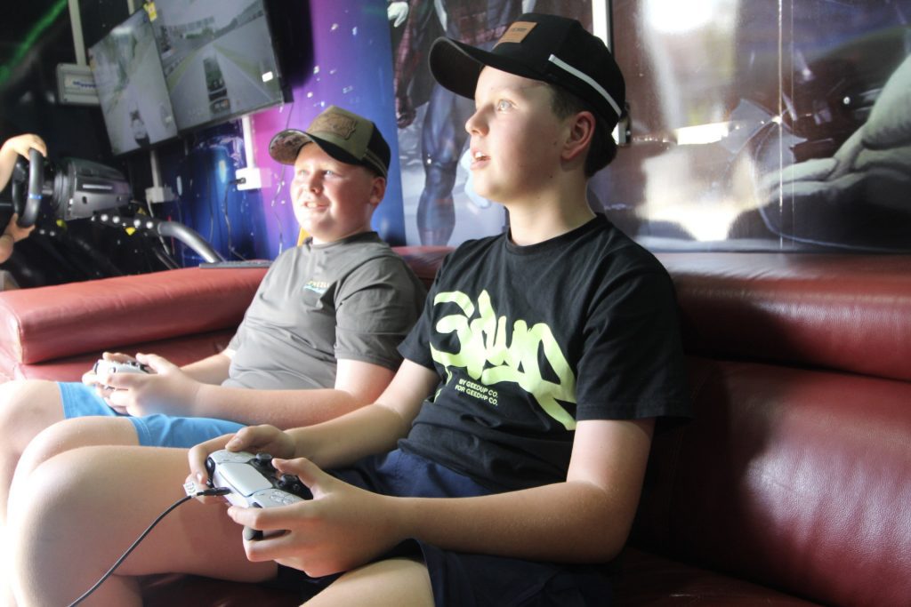 Kids Birthday Party Entertainment Sydney | The Ultimate Mobile Gaming Experience