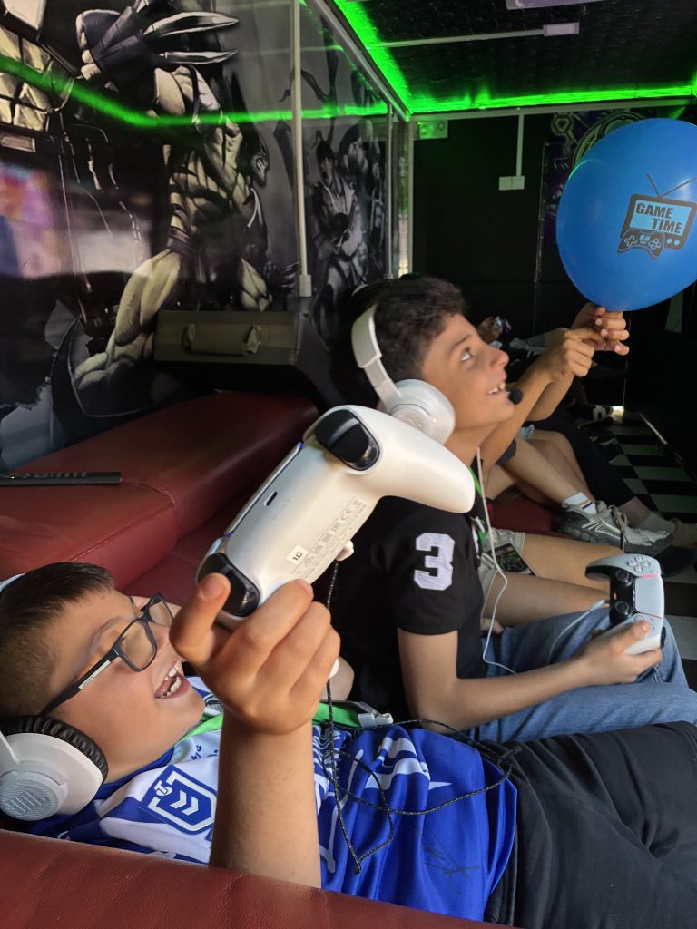 birthday-party-ideas-sydney-dopa-gamer